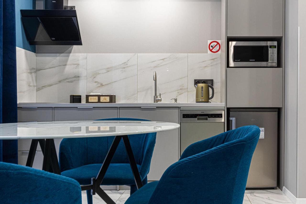 Family Residence Boutique Apartments Lviv Dış mekan fotoğraf