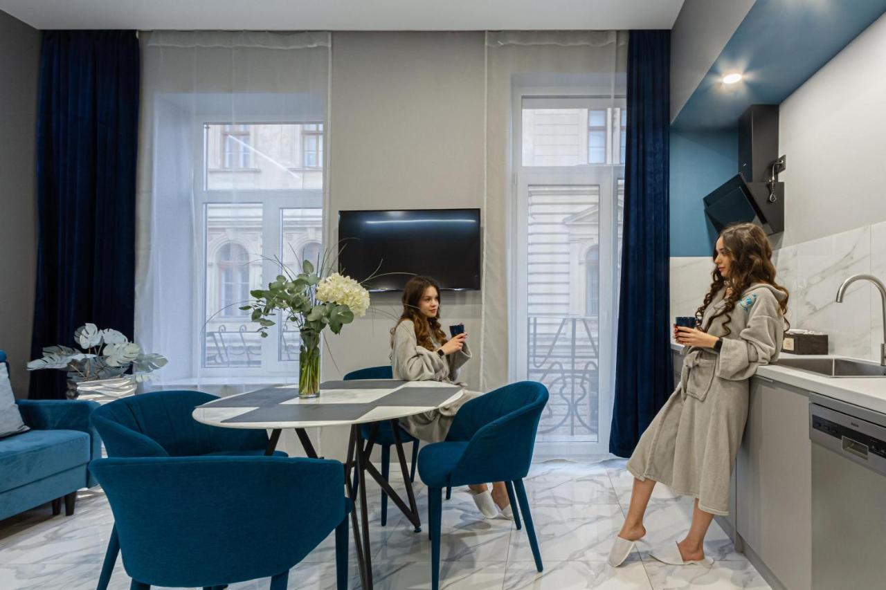 Family Residence Boutique Apartments Lviv Dış mekan fotoğraf