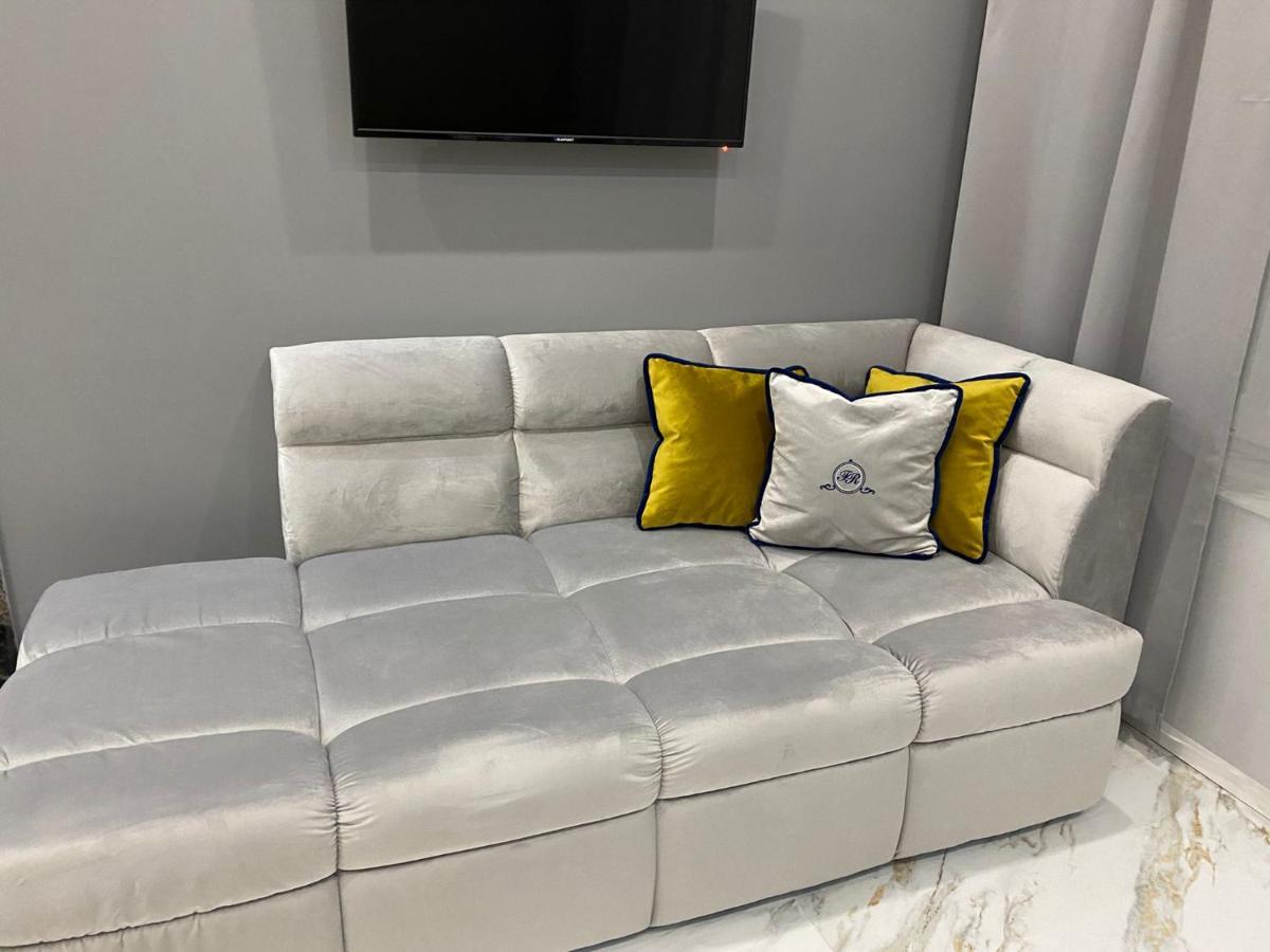 Family Residence Boutique Apartments Lviv Dış mekan fotoğraf