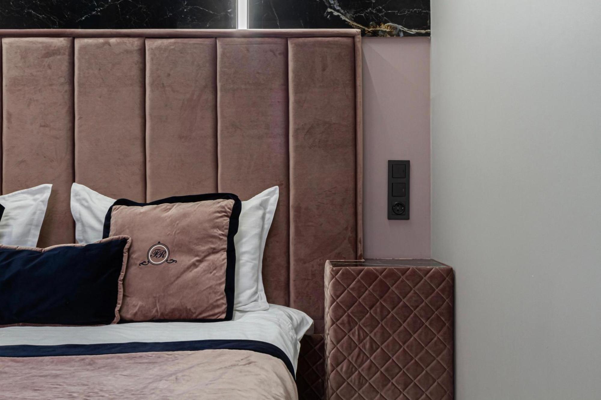 Family Residence Boutique Apartments Lviv Dış mekan fotoğraf